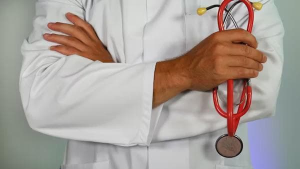 banner de d.v. clinic lab